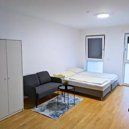 Vienna'S Danube Apartments