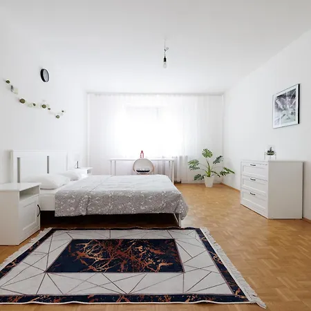 Cozy, Spacious And Charming 4 Bedrooms Apartament