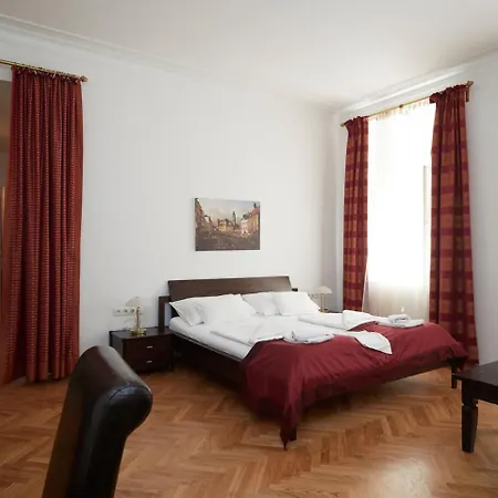 La Scala Apartments