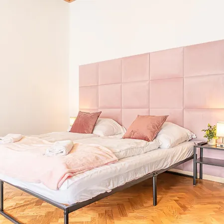 Spacious 3Br Apartment Comfortable And Central