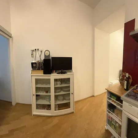 Lauratrendhome