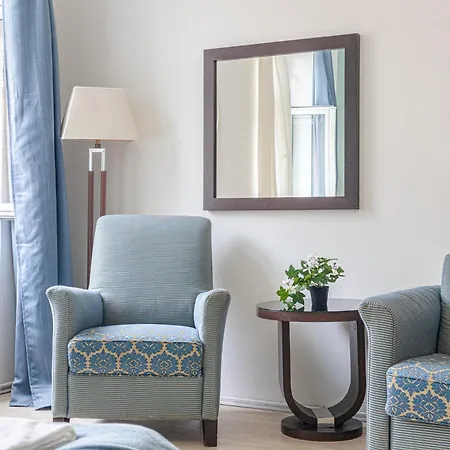 Inviting 2Br Shared Apt - Centrally Located