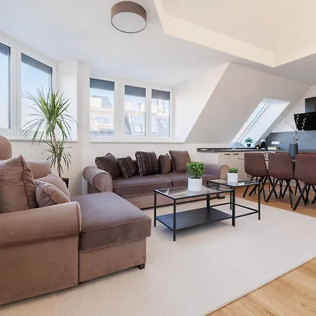 Symphony Apartments 40 - Modern Loft With Terrace And Grill In Central Location