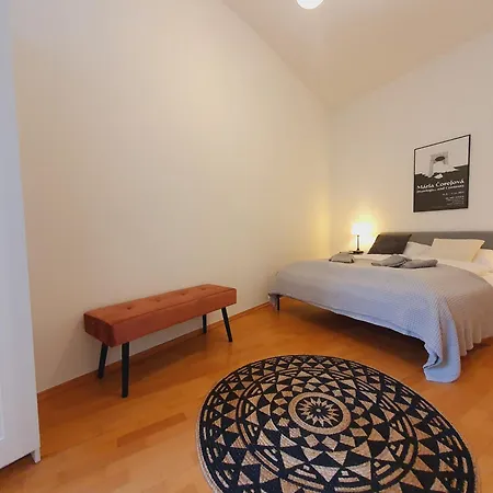 Savoir Vivre Apartments Rueppgasse