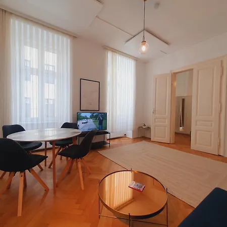 Savoir Vivre Apartments Rosinagasse