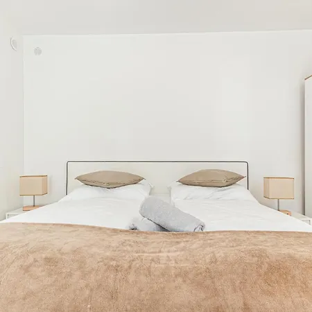 City Vibes: 1Br Apt, 10 Min To Westbahnhof