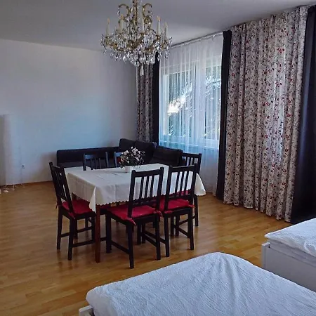Apartment Nahe Rosenhuegel