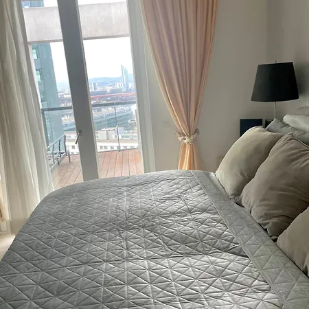 Luxury Diplomat-Penthouse - Uno City Vienna