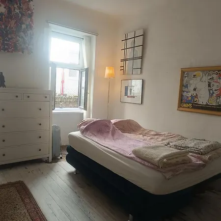 Central Atelier In Vienna Apartment