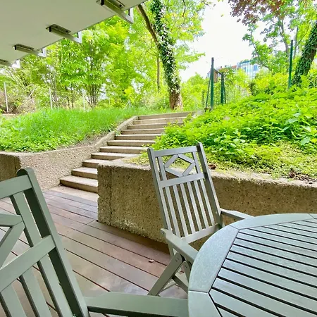 Pelikan Apartments