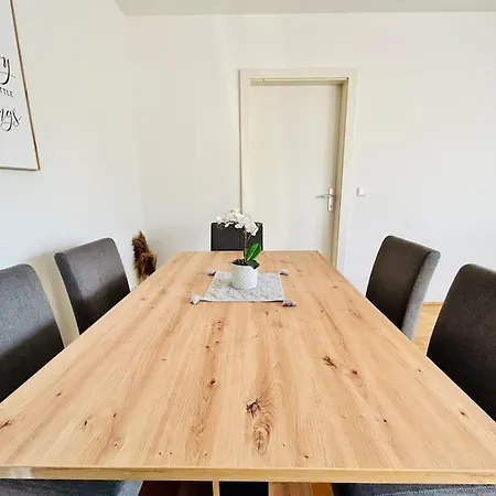 Premium 90 M2 Rooftop - Free Parking Appartement
