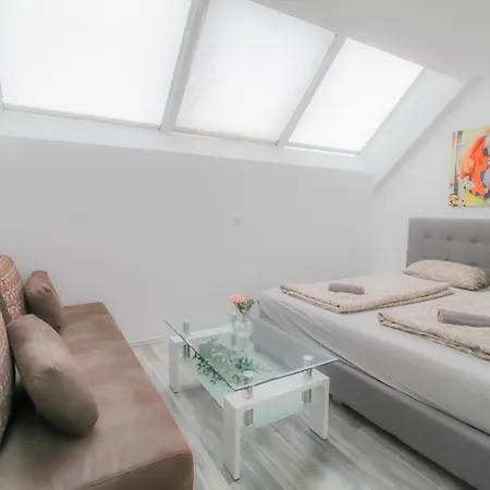 Cozy Room In Vienna City Center Dw17