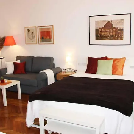 Gemuetliches Appartement In City-Naehe