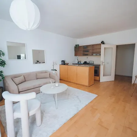 Bezauberndes Studio Mit Privatem Garten