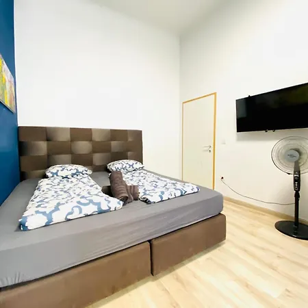 Astonishing 1 Bedroom Apt. Near Danube River
