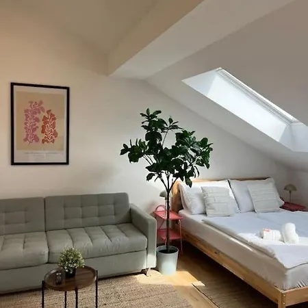 Dreamy & Cozy Apartment With Air Condition