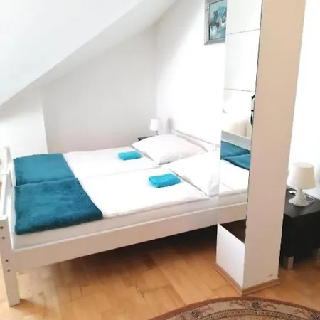 Vienna Rooms Nr 16