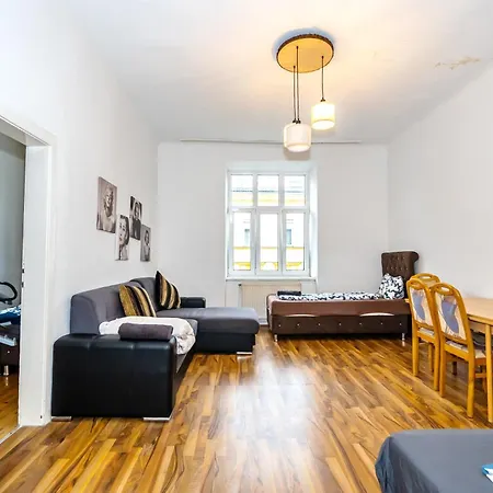 Zzq Family Apartment Near Schoenbrunn Palace