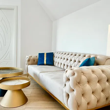 Asp Modern Apartments With Balcony & Free Parking
