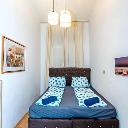 Cozy Room - 7 Minutes To Schoenbrunn Palace