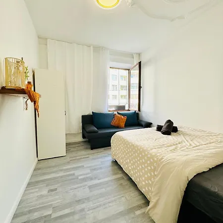 Spacious 4Br Apt For Up To 12P 10Min To Fac Platz