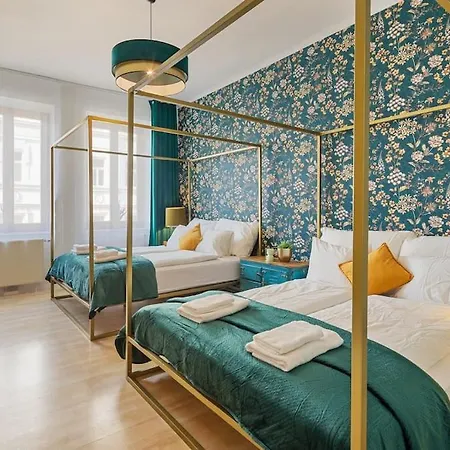 Luxury Vintage Vibe Apartment