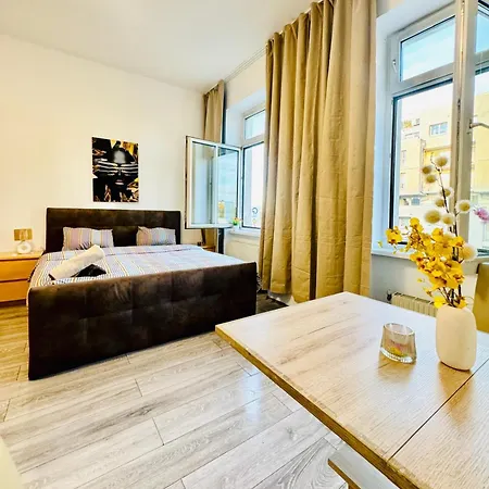 Comfy 3Br In A Shared Apt, 10Min To Fac Platz