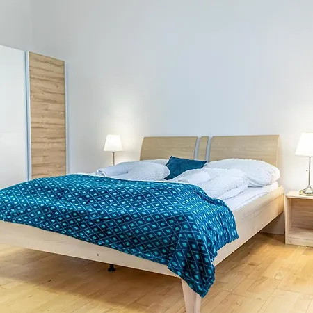 Elegant 2Br Apt.@Wiener Stadthalle/Central Located