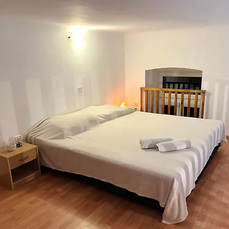 Viki'S Galerie Wohnung