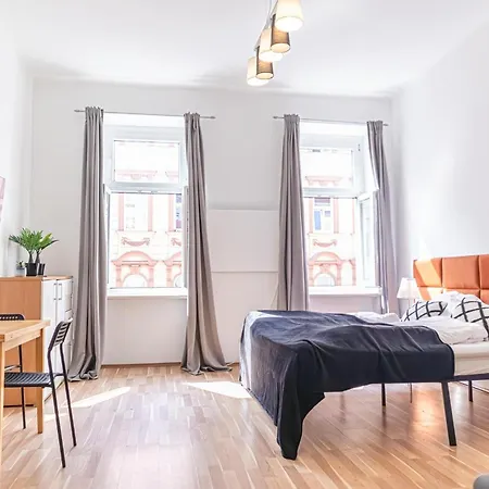 Beautiful 1Br Apt With A Great Location