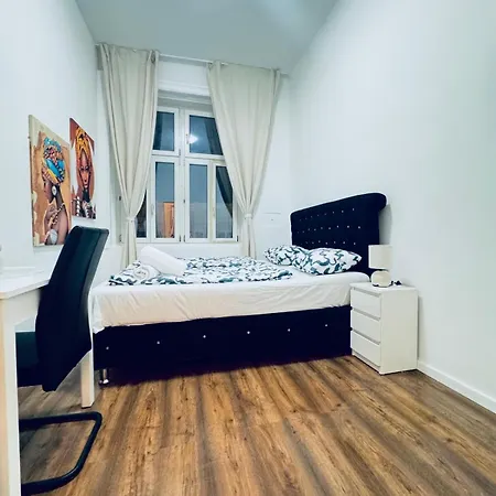 Affordable 5 Bedroom Apartment, Near Atzgersdorf Park