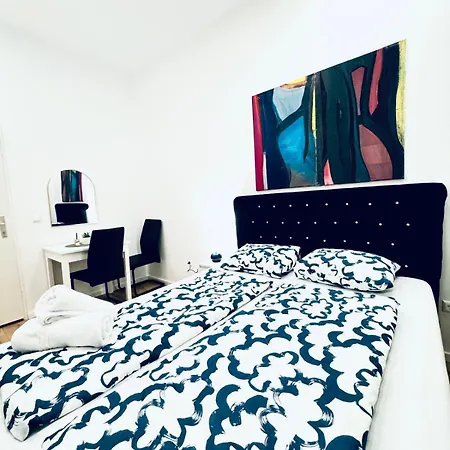 Convenient Stay 4Br Shared Apt For 11P, 10 Min To Atzgersdorf