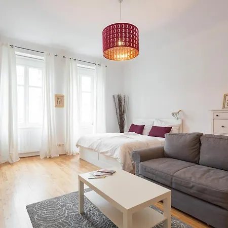 Sehr Zentrales Stadtapartment - Nice Central City Apartment