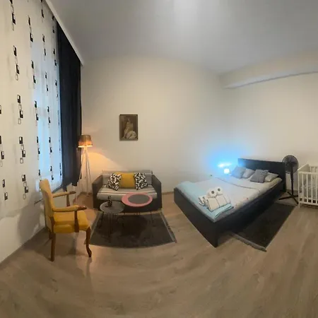 Ganze Klein Unterkunft 1100 Wien