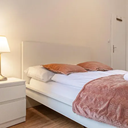 Beautiful 2Br Apt. -Perfect For Longstays