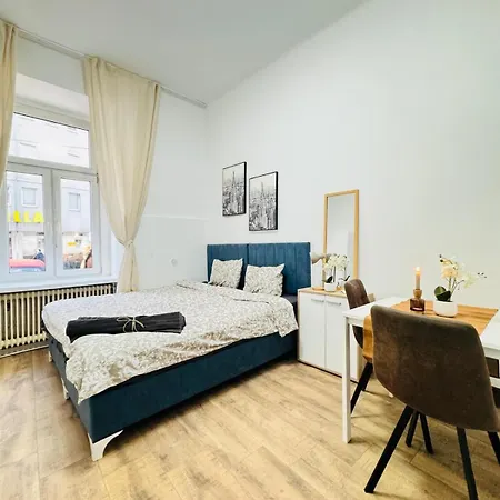 5Br Apartment, Only 10Min Walk To Matzleinsdorfer Platz