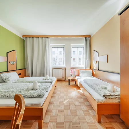 Vienna West Business Inn