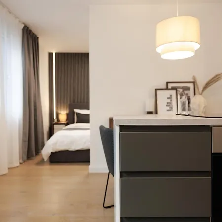 Secret Garden Suite With Terrace, 10 Min To Center
