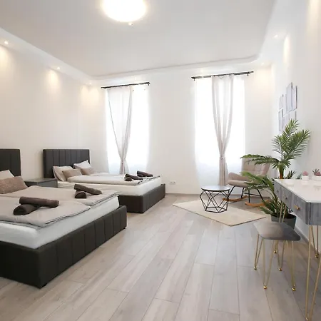 Lux Prime Suite Vienna With Free Parking And Fast Internet 600 Mbits