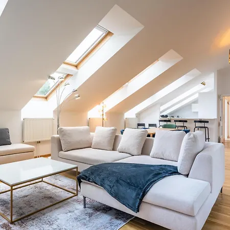 Premium Suites Vienna - Rooftop Penthouse