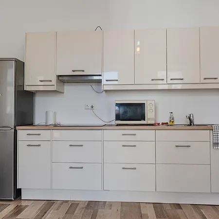 Sweet 2Br Apt Ideal For Long Stays, Very Central In Vienna