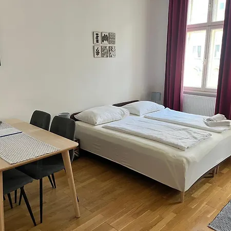 Helle Wohnung In Brigittenau