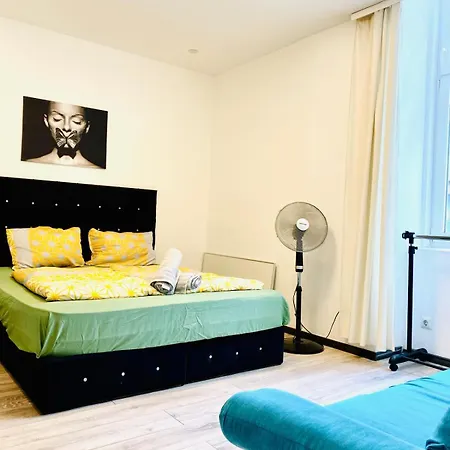 Chic 1Br Apartment Perfect For 3 Guests In Vienna