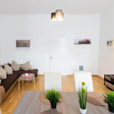 Central Apartment