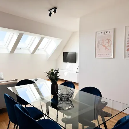 Modern & Spacious 2BR Apartment with Balcony