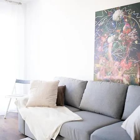 Design Premium Apartments With Balcony & Parking