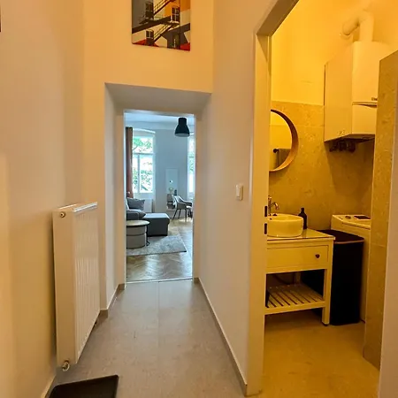 Modern, Stylisch Und Zentral Apartment