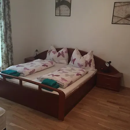 Apartment Bb