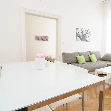 Vienna-Apartment-One Liechtensteinstrasse