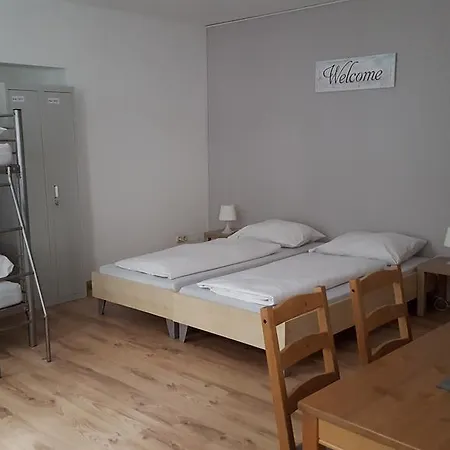 Easy Room